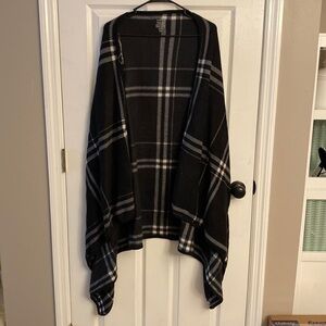 Sweater poncho